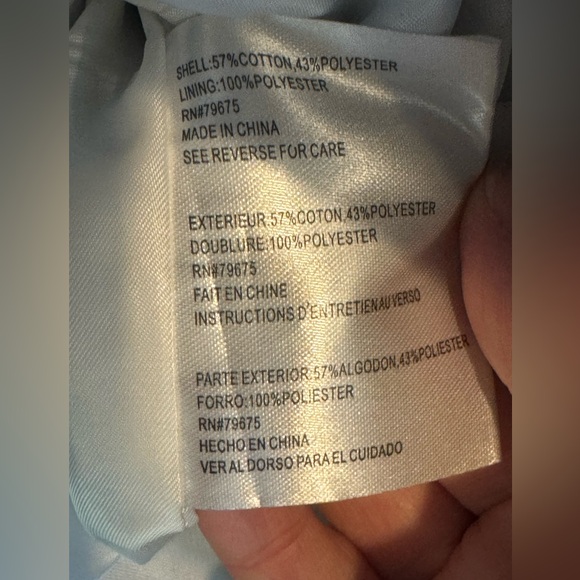 Light weight Michael Kors coat - Picture 6 of 7